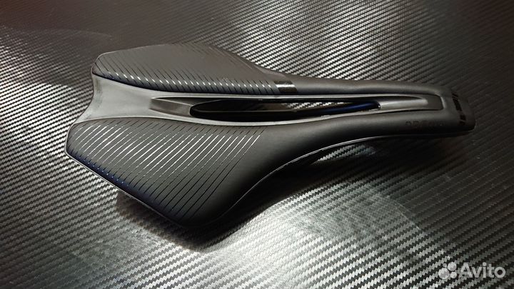 Велосипедное седло Tossek pro143