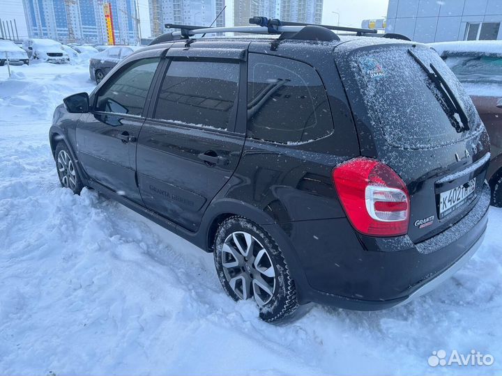 LADA Granta 1.6 МТ, 2022, 45 000 км