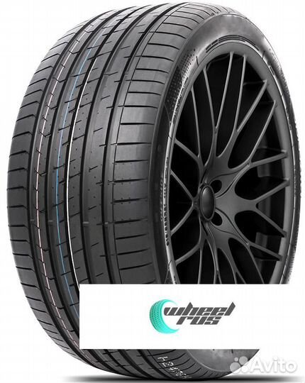 Compasal Blazer UHP II 295/40 R20