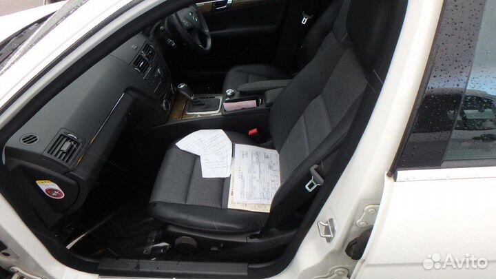 В разборе из Японии Mercedes Benz W204 M271