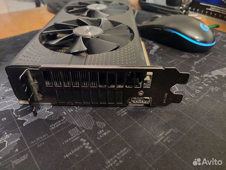 Игровая видеокарта AMD RX 560xt 8Гб