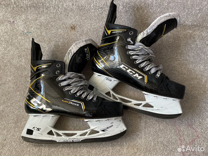 Коньки CCM AS3 pro 9.5D