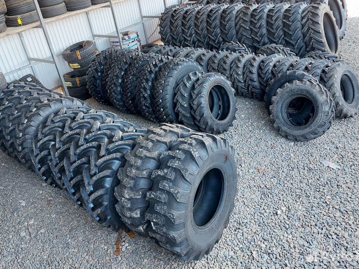 Шины на трактор 320/65R18 BKT Agrimax RT 657