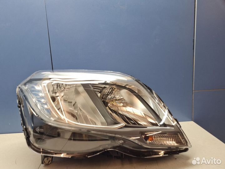 Фара правая Mercedes GLK-klasse X204 2008-2015