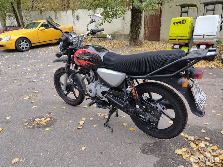 Bajaj boxer 150