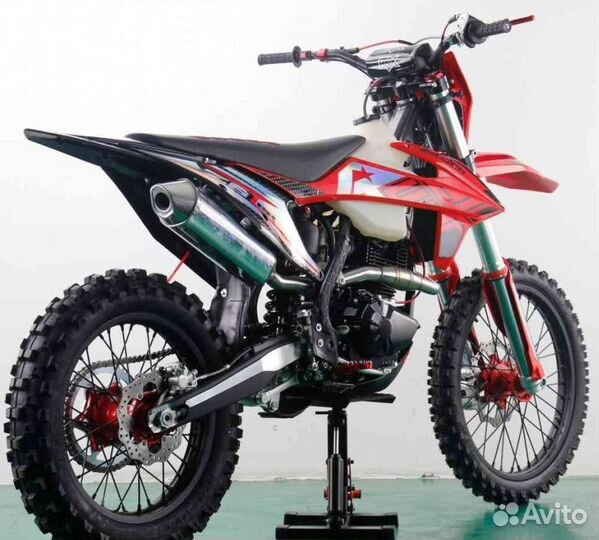 Мотоцикл racer Z6 PR