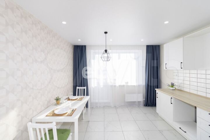 3-к. квартира, 95,6 м², 8/10 эт.