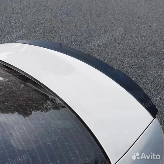 Спойлер BMW 3 G20 M3 с вырезом черный глянец