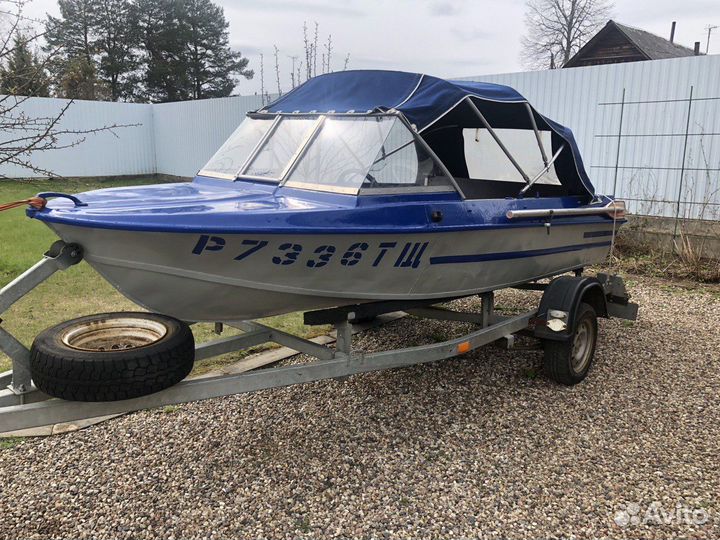 Катер Крым с мотором