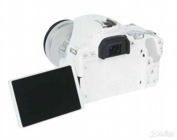 Зеркальный фотоаппарат Canon EOS 250D Kit белый