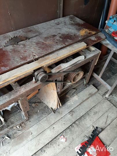 Циркулярный станок с Фуганком