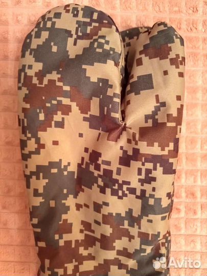 Рукавицы трехпалые утеплённые