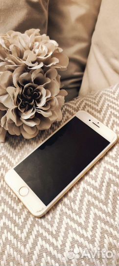Телефон iPhone 7 256gb