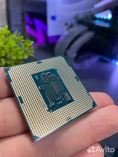 Процессор i7 7700+Охлад (башня)