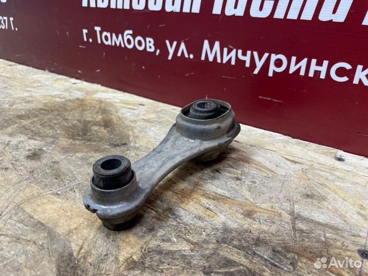 Опора двигателя Renault Duster