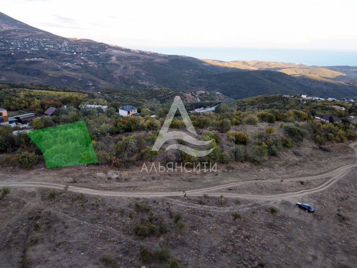 Участок 7 сот. (ИЖС)