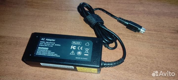 Блок питания 24 v. от 1,75 до 2.5 a