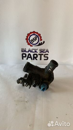 Корпус термостата Volkswagen Passat B3