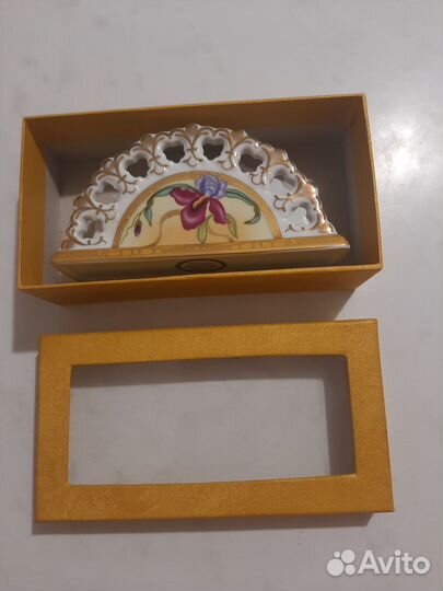 Салфетница фарфоровая