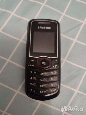 Samsung E 1081