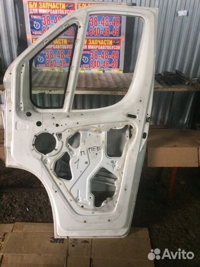 Правая дверь Peugeot Boxer