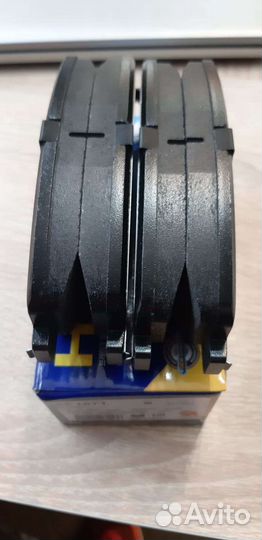 Колодки тормозные передние Mazda CX-5