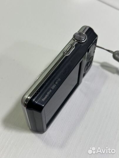 Sony cyber shot dsc-w710