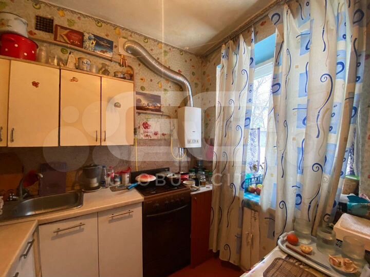 2-к. квартира, 44 м², 1/4 эт.