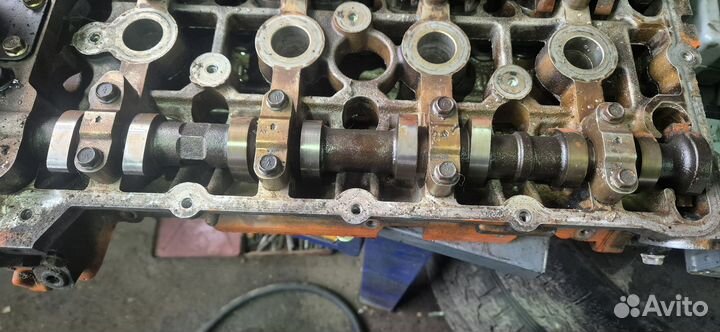 Головка двигателя mitsubishi b11