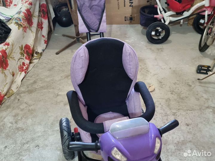 Прогулочная коляска