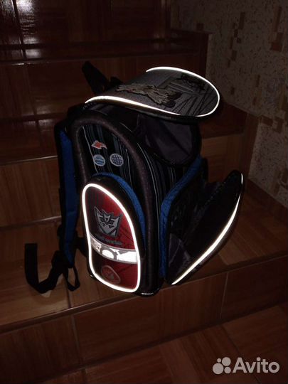 Школьный рюкзак