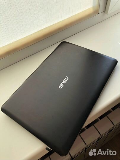 Ноутбук Asus модель X540S