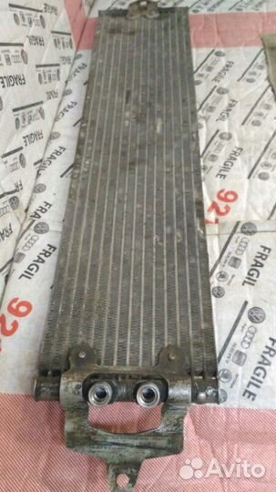 Радиатор масляный Porsche Cayenne 4.5 V8 2002-2010