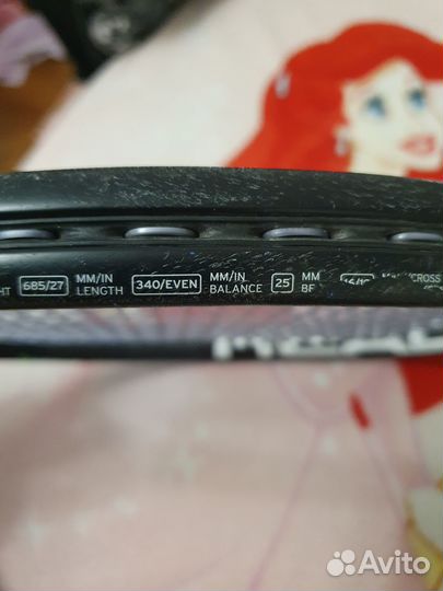 Теннисная ракетка