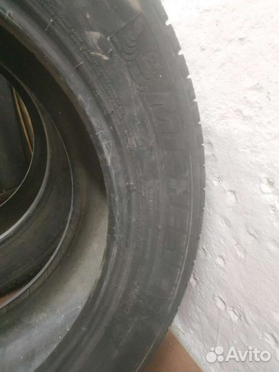 Michelin Latitude Tour HP 235/55 R17