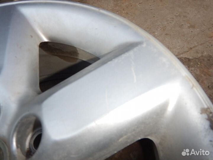 Комплект дисков литых R16 5*114,3 j7,0 ET35 DIA60