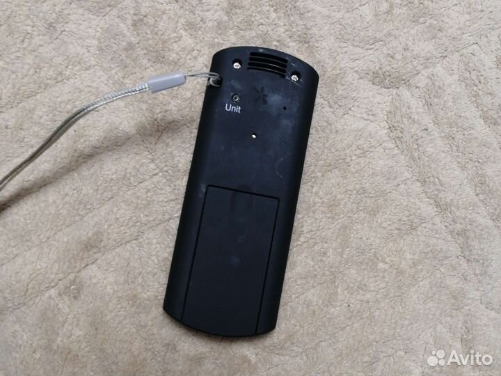 Алкотестер, что то показывает, непонятно