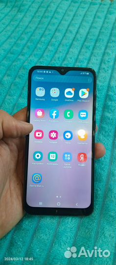 Samsung Galaxy A40, 4/64 ГБ