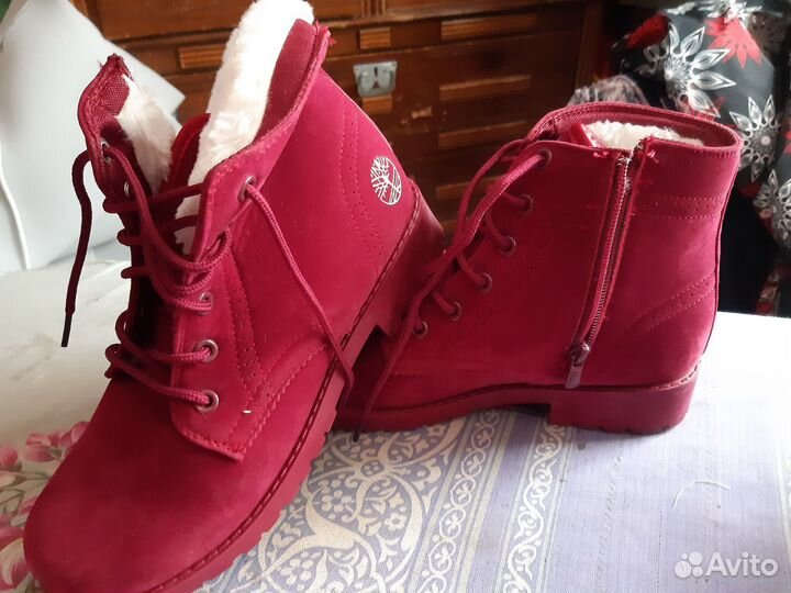 Кроссовки зимние женские 38 39