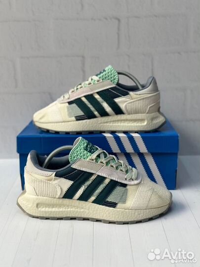 Кроссовки Adidas retropy e5