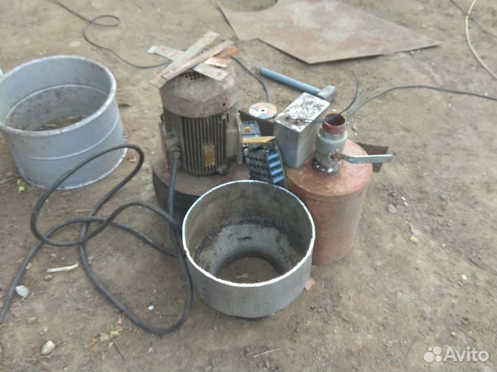 Зернодробилка