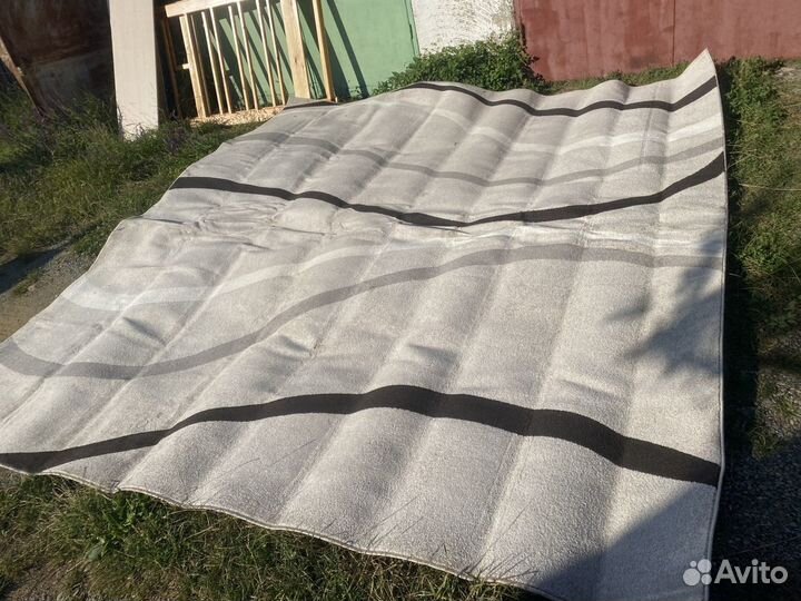 Палас 4.4 на 4