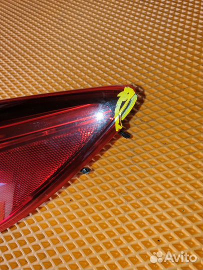 Фонарь задний правый Mazda 3 BM