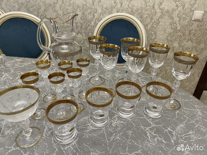 Графин со стаканами