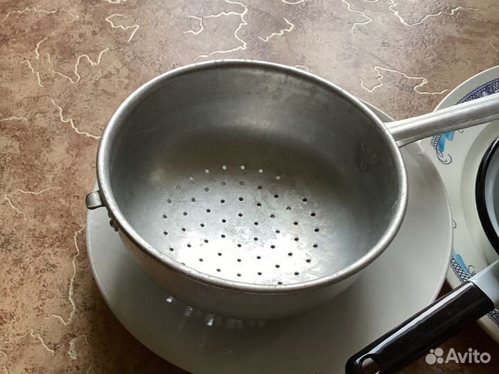 Кухонные принадлежности