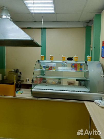 Холодильник витрина бу