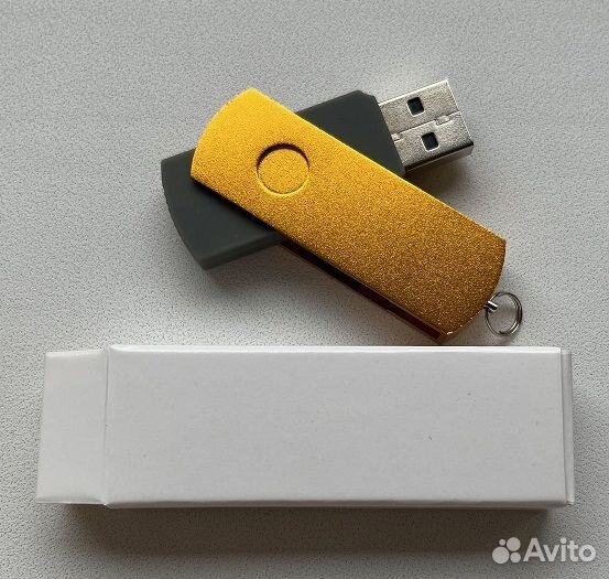 Флешка 16 Гб новая