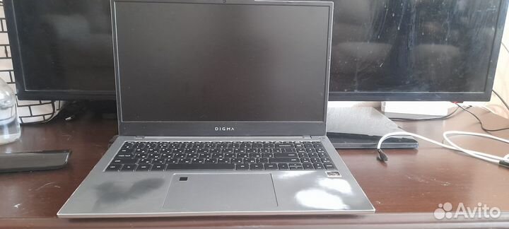 Ноутбук Digma Fortis Pro M