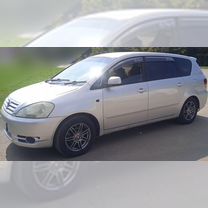 Toyota Ipsum 2.4 AT, 2002, 350 000 км, с пробегом, цена 649 000 руб.