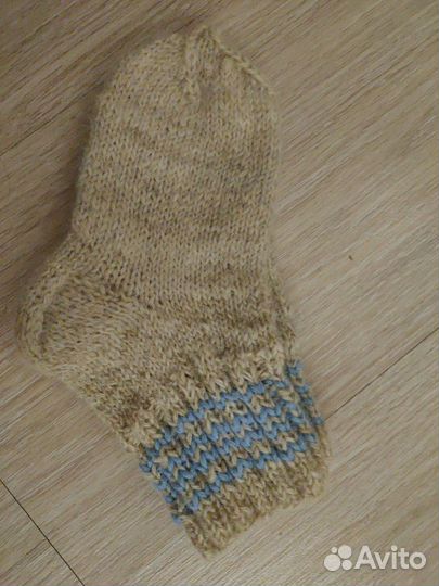 Носки, варежки теплые ручной работы